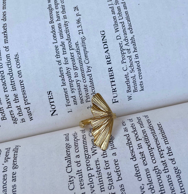 خاتم استنالس