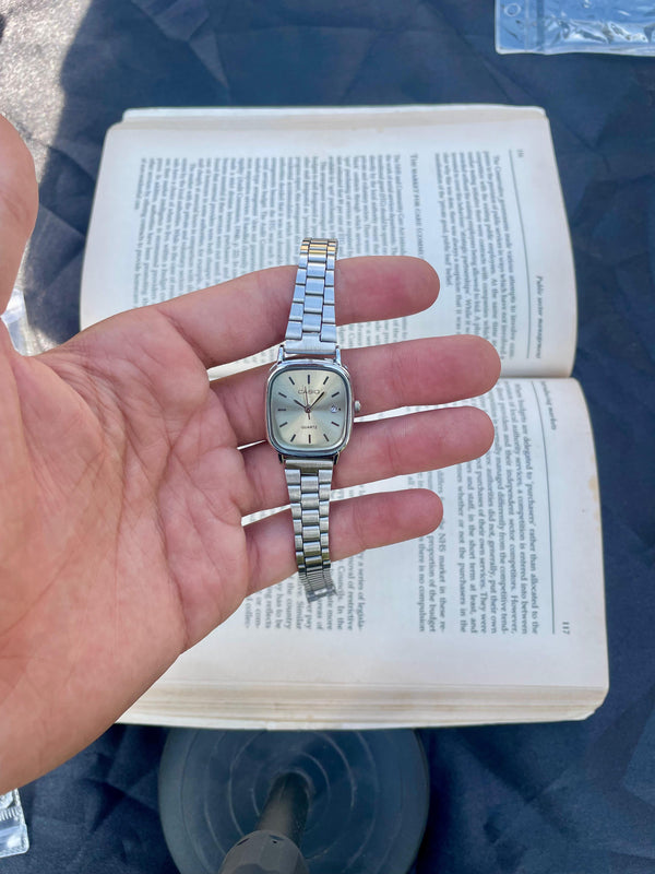 High quality Casio watch