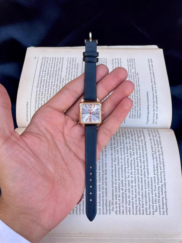 Women's leather watch