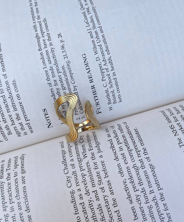 خاتم استنالس