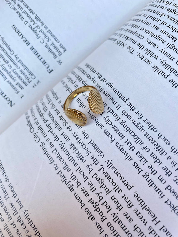 خاتم استنالس