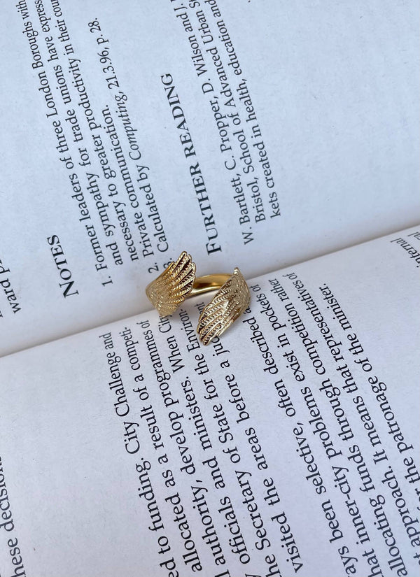 خاتم استنالس