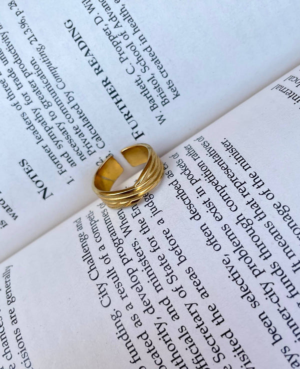 خاتم استنالس