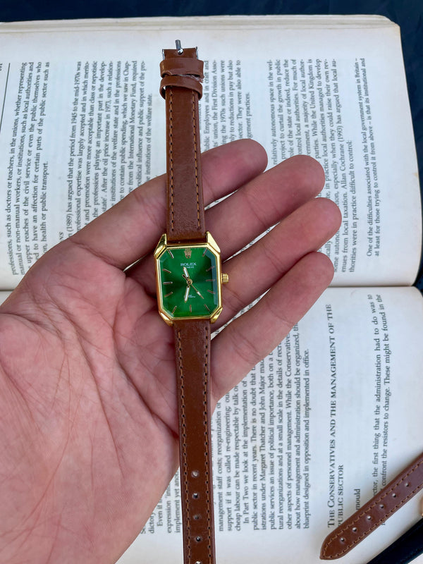 Women's leather watch