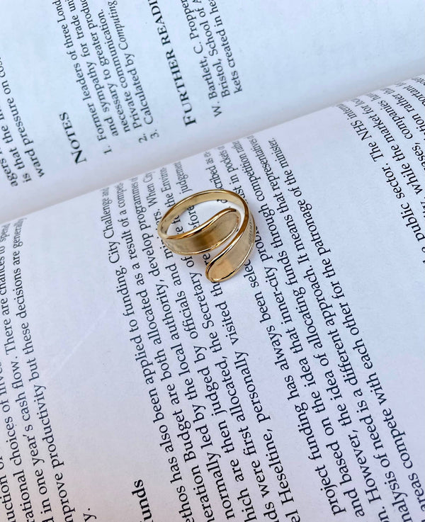 خاتم استنالس