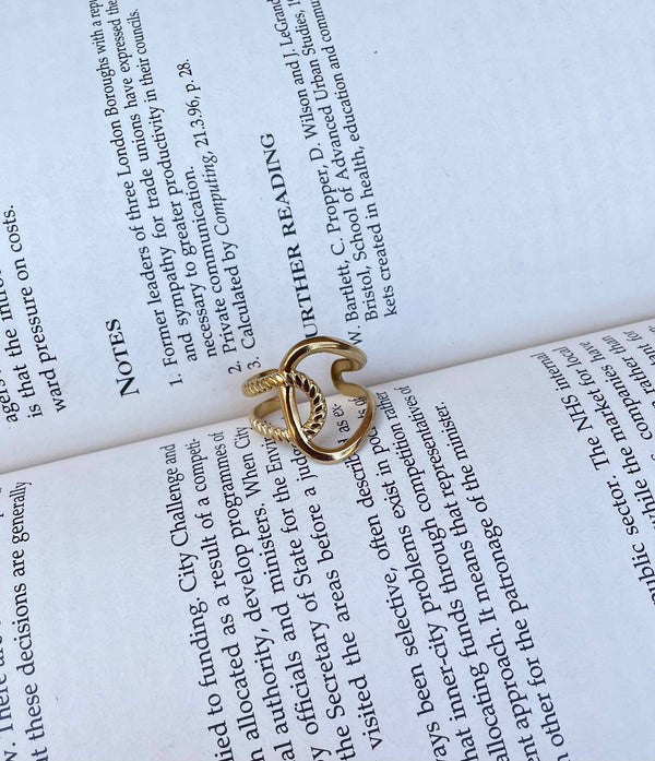 خاتم استنالس