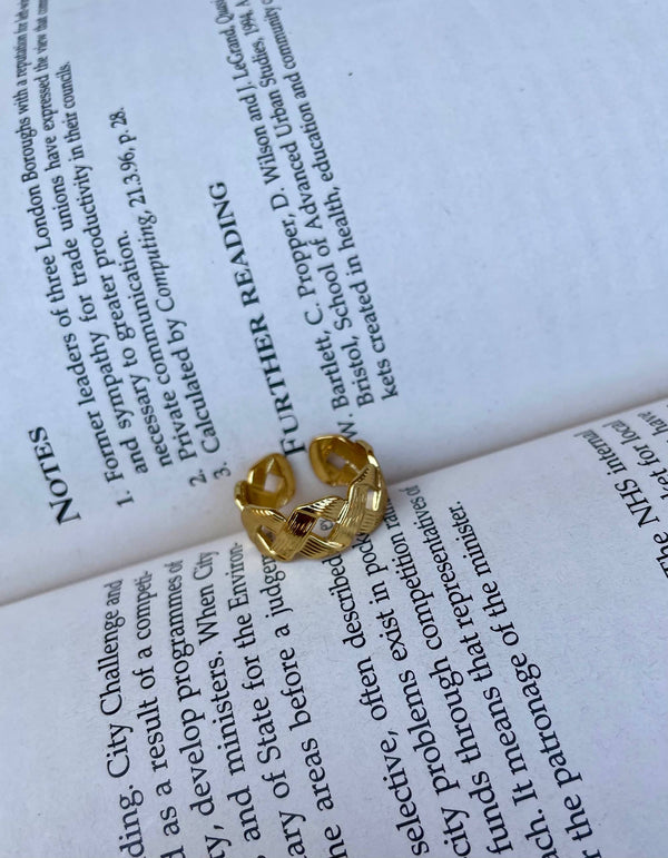 خاتم استنالس