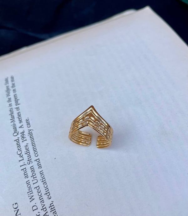 خاتم استنالس