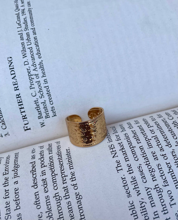 خاتم استنالس