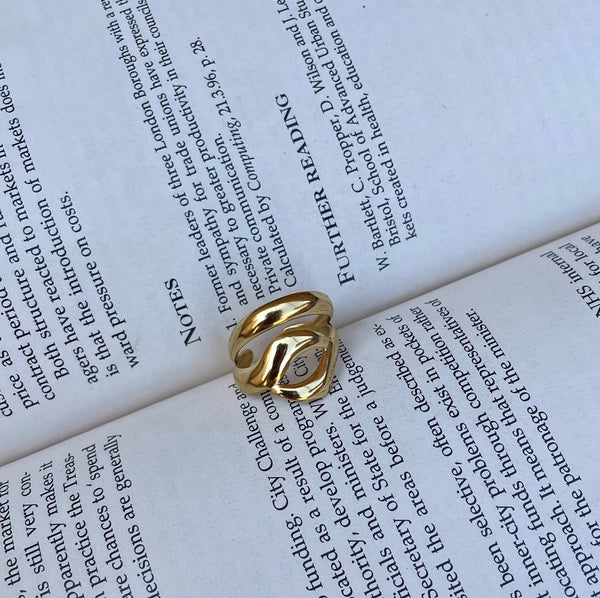 خاتم استنالس