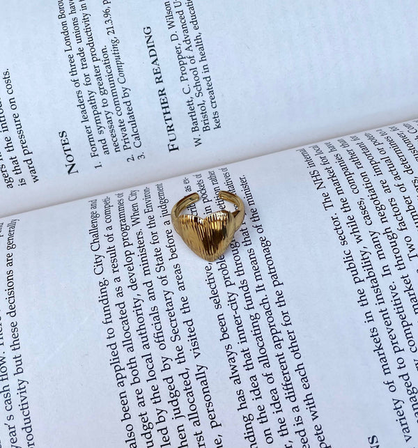 خاتم استنالس